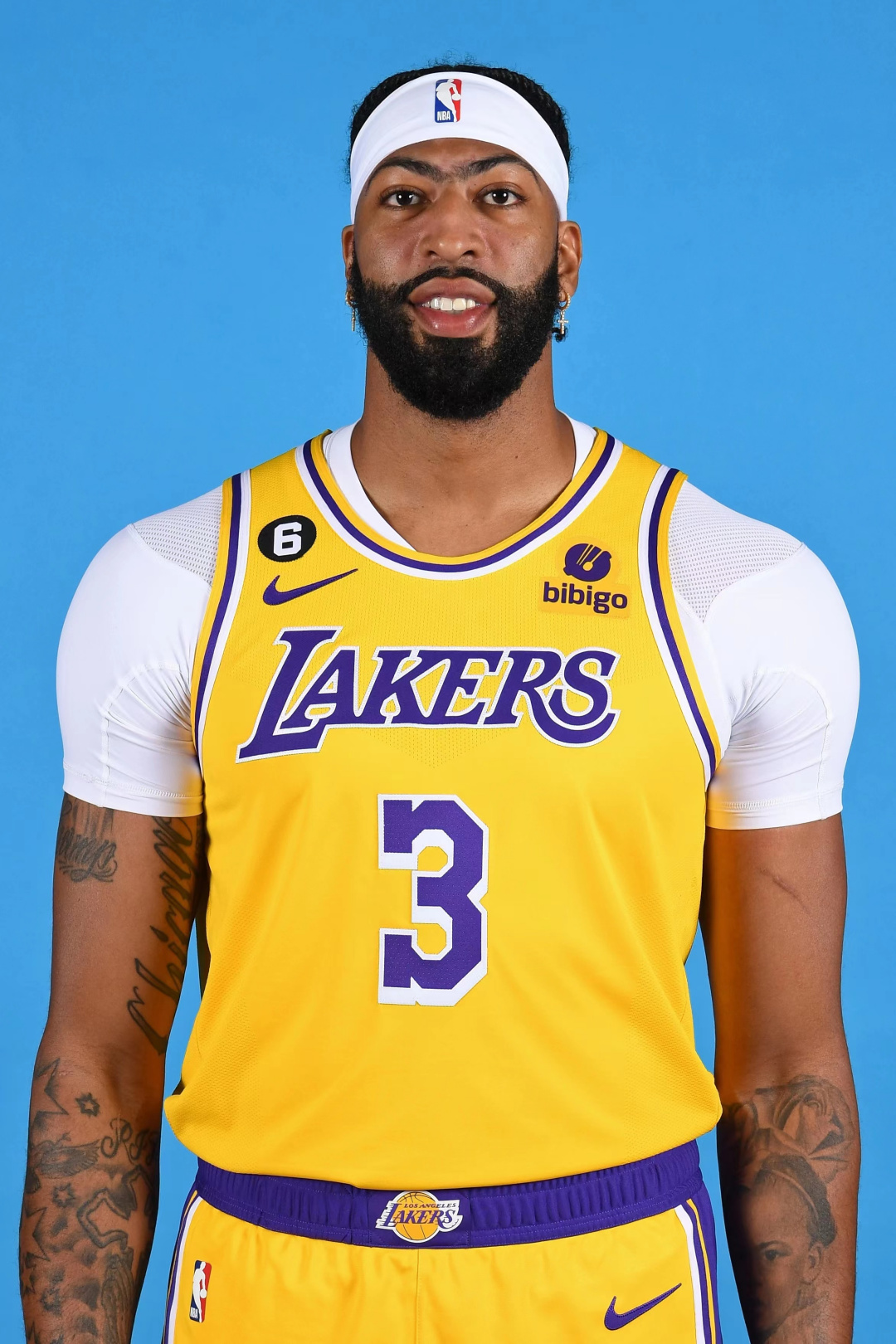 湖人轻取吉林队,浓眉哥高光表现 湖人轻取吉林队,浓眉哥高光表现