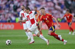 开云体育登录-欧洲杯预选赛举行，球队士气高涨的简单介绍