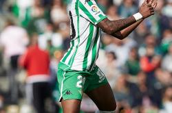 开云体育官网-塞尔塔负于贝蒂斯，遗憾错失三分