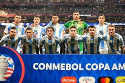 开云体育官网-标志长传助攻，打破僵局扭转局面