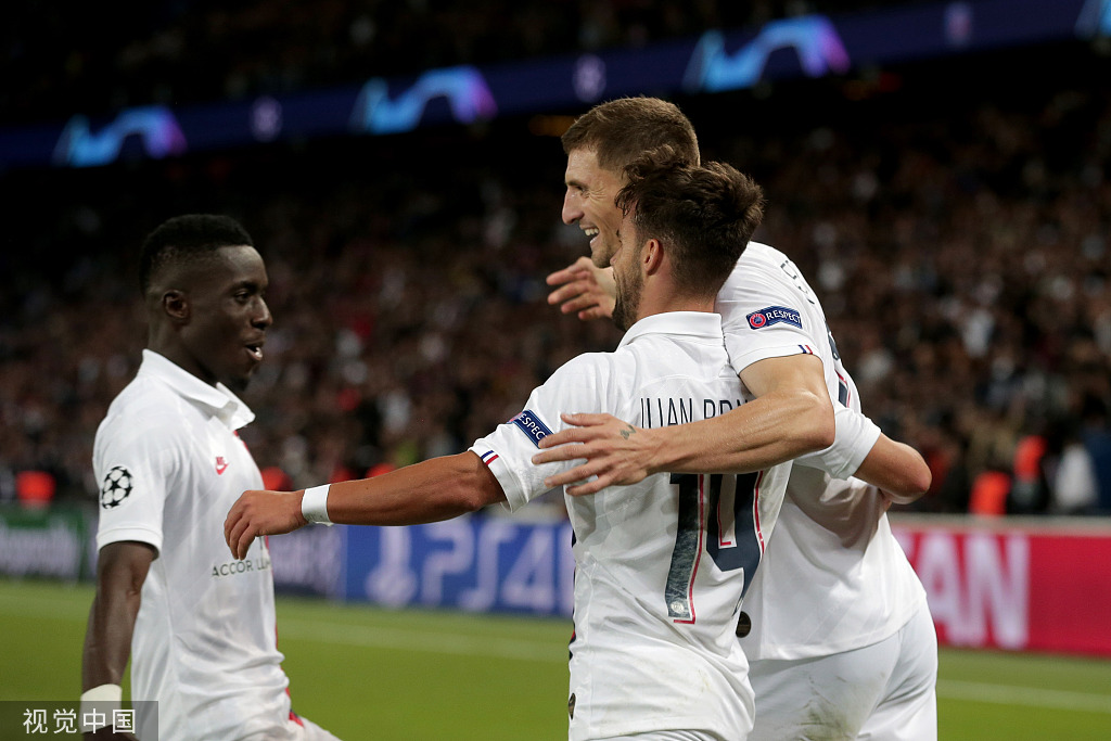 包含马德里竞技横扫巴黎，布鲁诺·费尔南德斯爆发神勇的词条