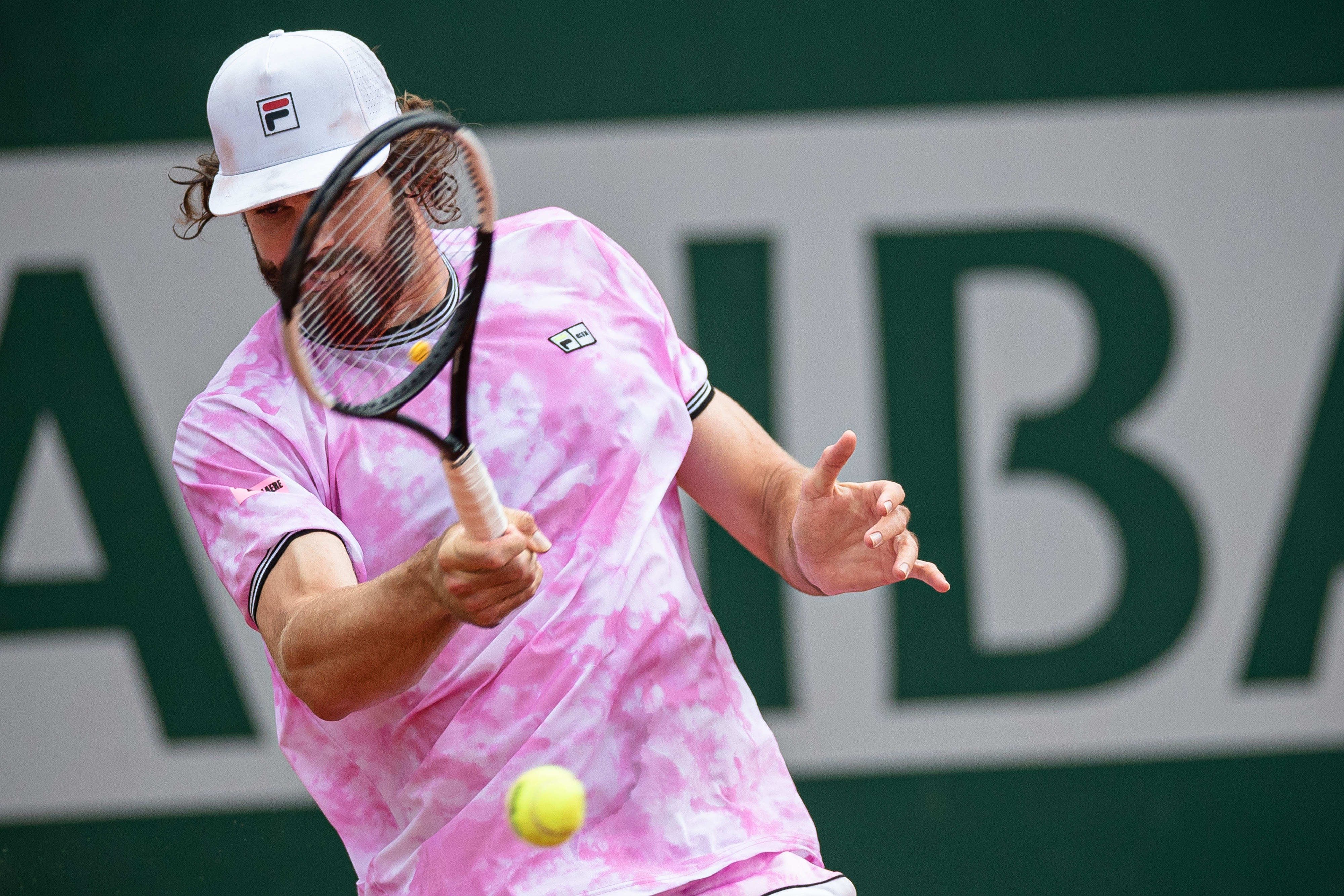 包含法国网球队血洗美国网球队，梅德韦杰夫惊艳世界的词条