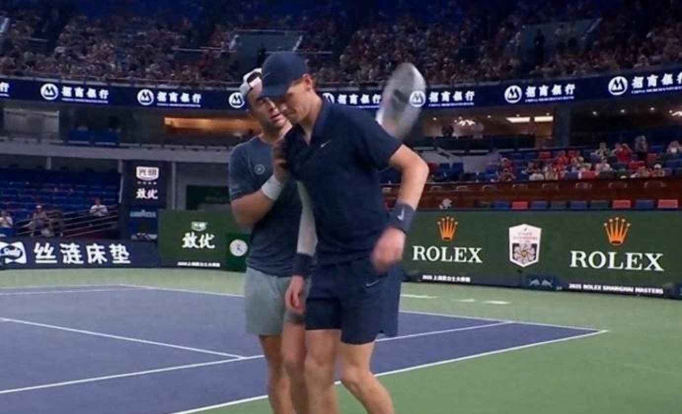 网球明星选手受伤退赛，引发热议的简单介绍